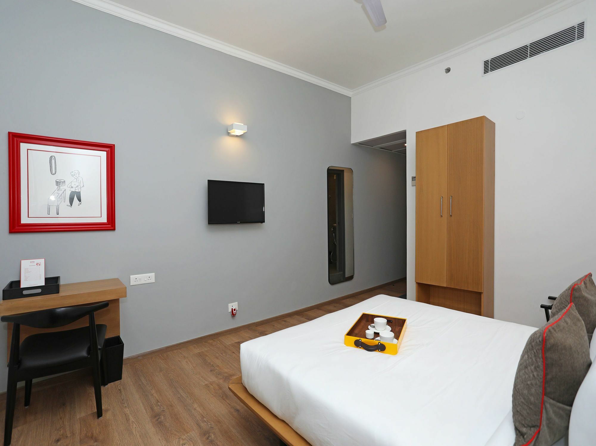 Oyo Townhouse 028 Corporate Suite 노이다 외부 사진