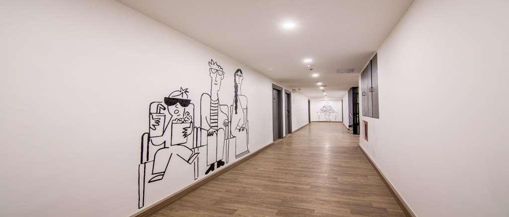 Oyo Townhouse 028 Corporate Suite 노이다 시설 사진