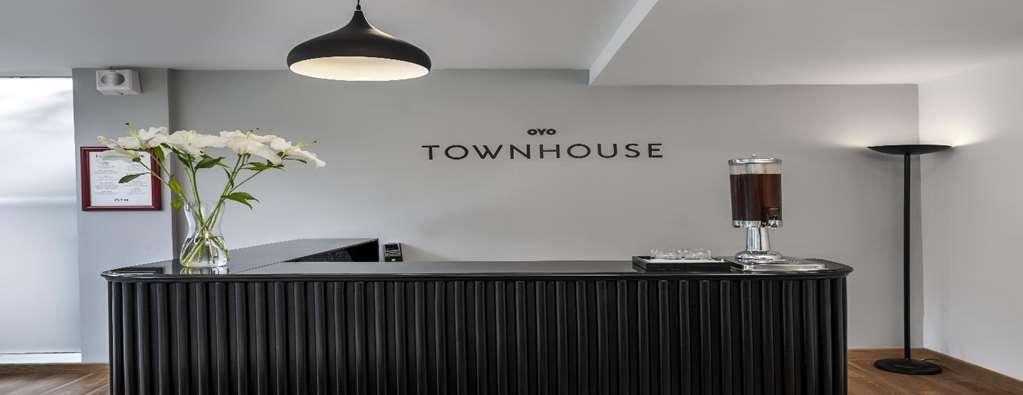 Oyo Townhouse 028 Corporate Suite 노이다 내부 사진
